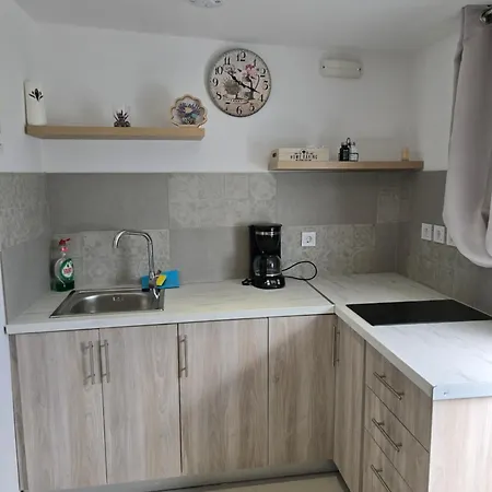 بيت للعطل Silia's House Near The *